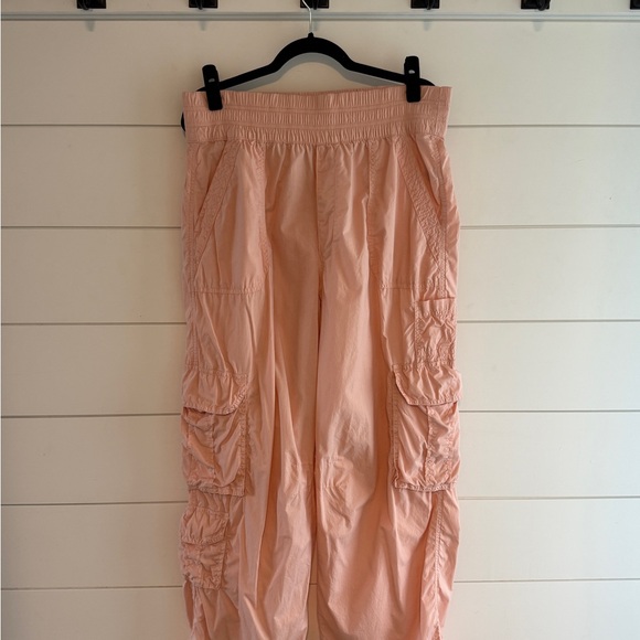 aerie Pants - Aerie Peachy-Pink Cargo Pants, Size Large